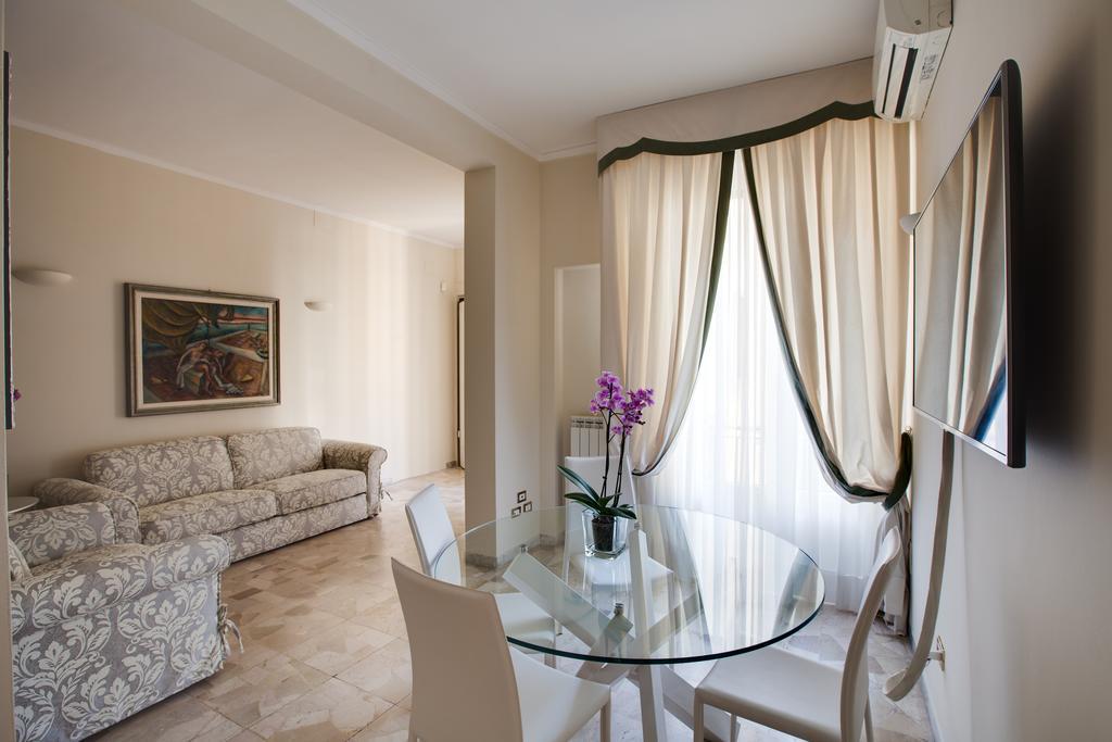 Kometa Suites & Apartments Florence Bilik gambar